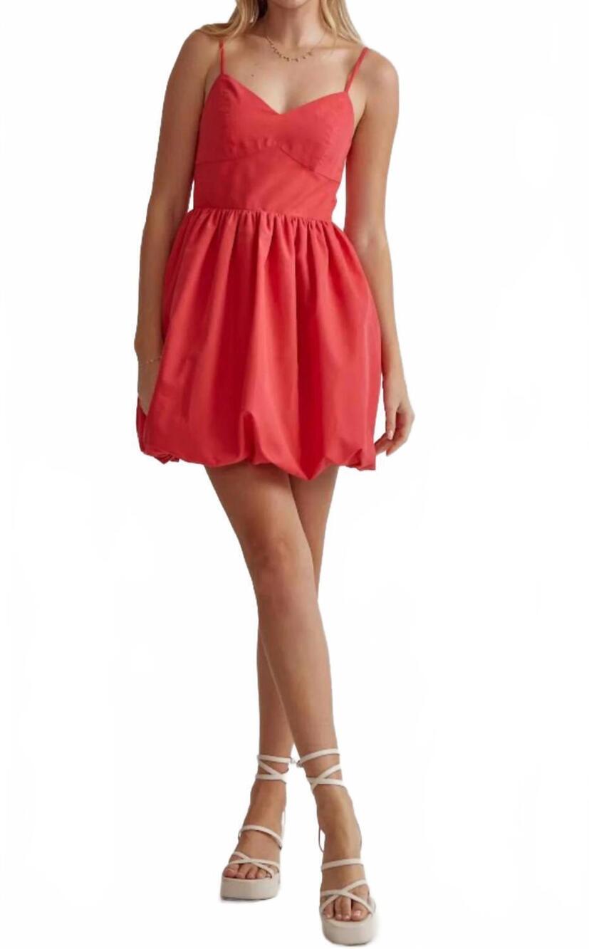 NEW NORTH & MAIN CLOTHING COMPANY strapless mini dress with pockets in red
